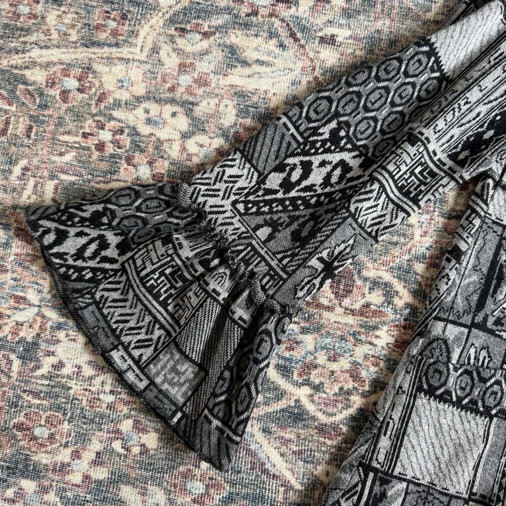Hand Jive‎ Tapestry Jacket Sz L Black Southwestern Tribal Handmade Long Art $168 - Picture 4 of 9